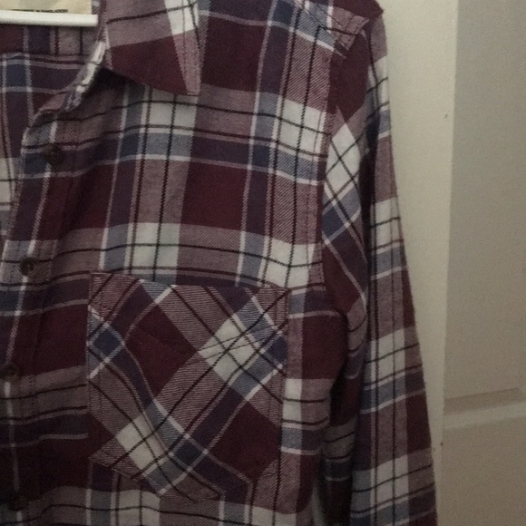 Garage buttoned down flannel shirt - Picture 3 of 4